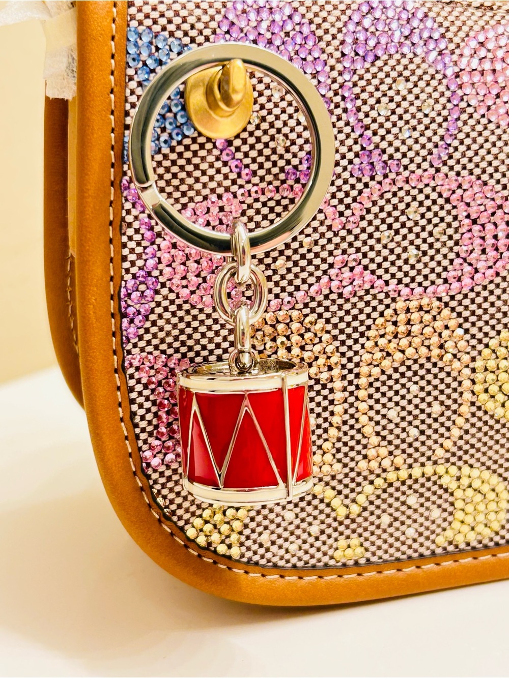 EXTREMELY RARE Coach Y2K Red Drum Keychain/ Bag Charm - Picture 4 of 16